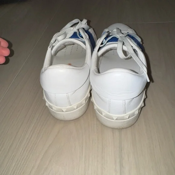 Valentino Garavani Calfskin Open Sneakers White/Navy Leather - Picture 7 of 12